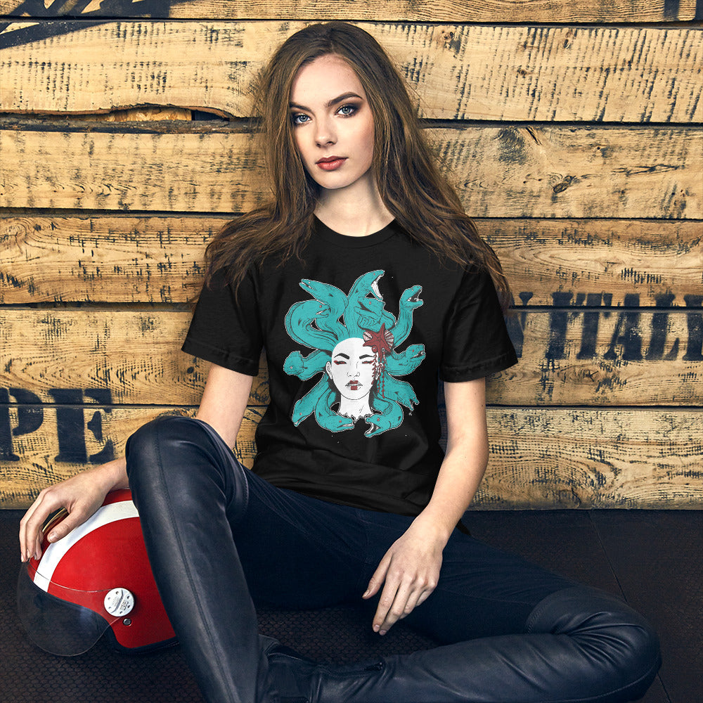 Medusa Tee